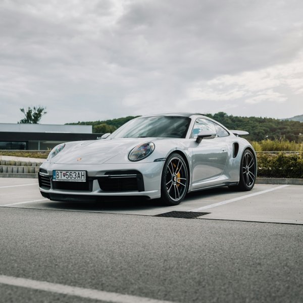 Millised on parimad suverehvid sportautole?